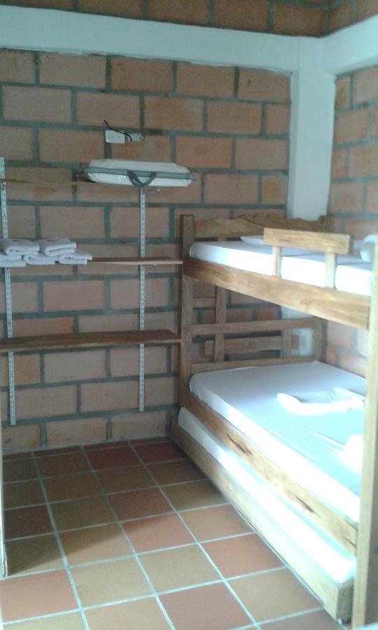 Hotel Pizzeria Opera Толу Экстерьер фото